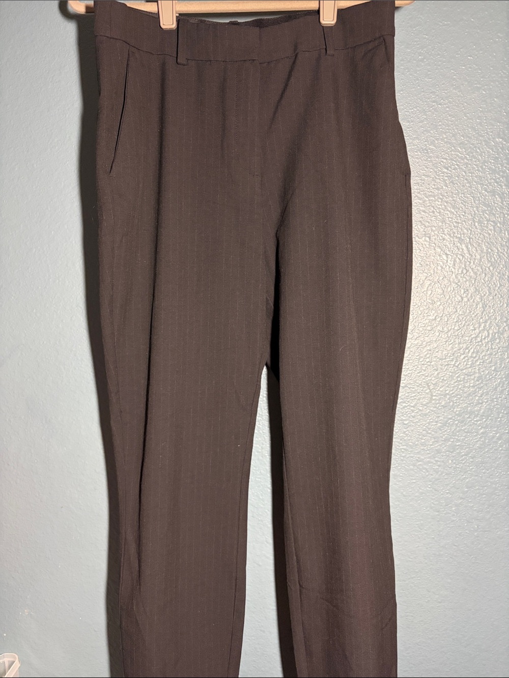 Woman’s Black thin striped Dress Pants - Classic Straight Fit size 10